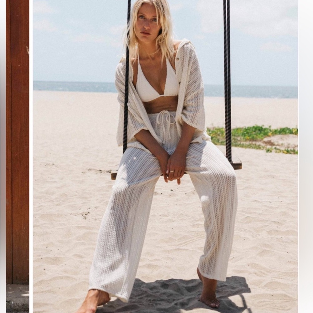 Billabong Cream Wide Leg Knit Pants w/ Matching Knit Top